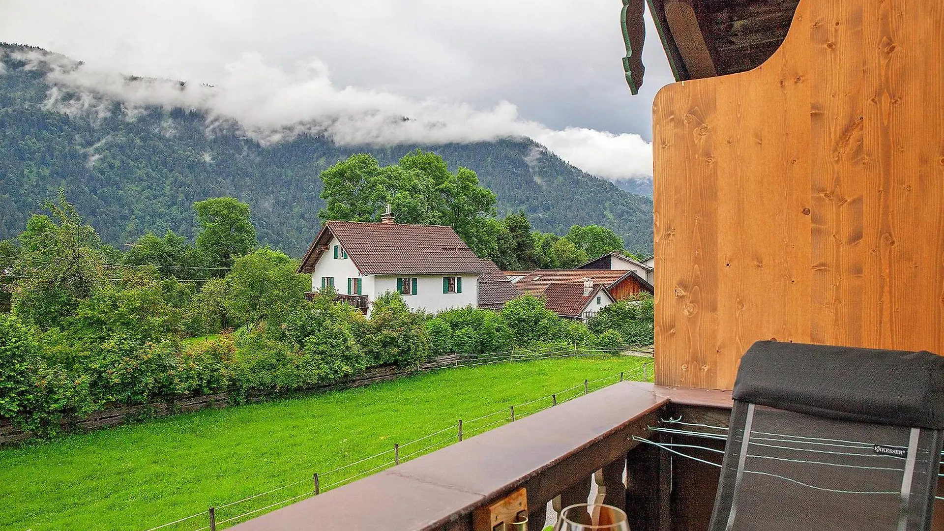 Apartment Ferienwohnung Reschbergwies'N Farchant Germany