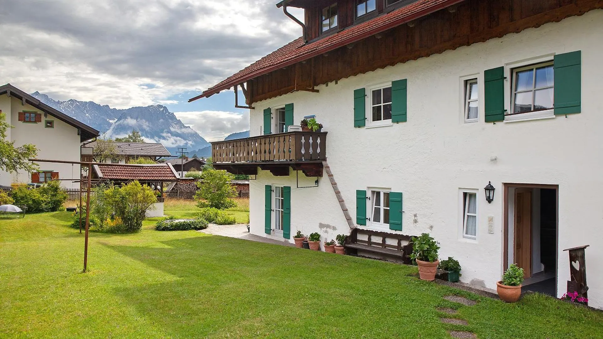 Apartment Ferienwohnung Reschbergwies'N Farchant