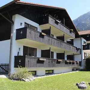 Zugspitz Apartment